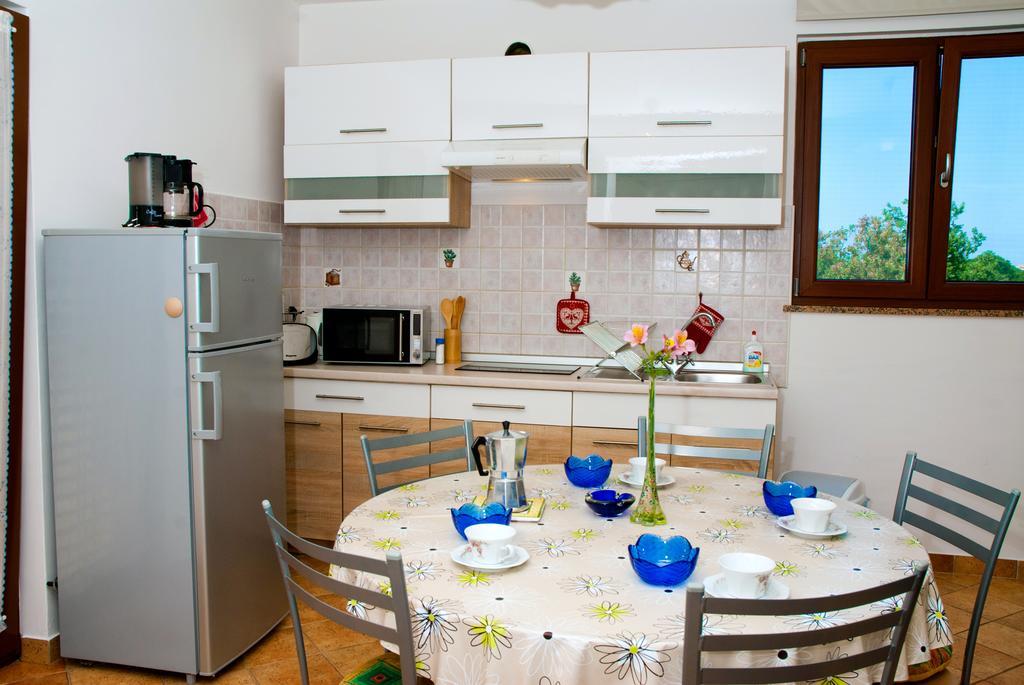 Вілла House Soni - 800 M From The Sea Ровінь Номер фото