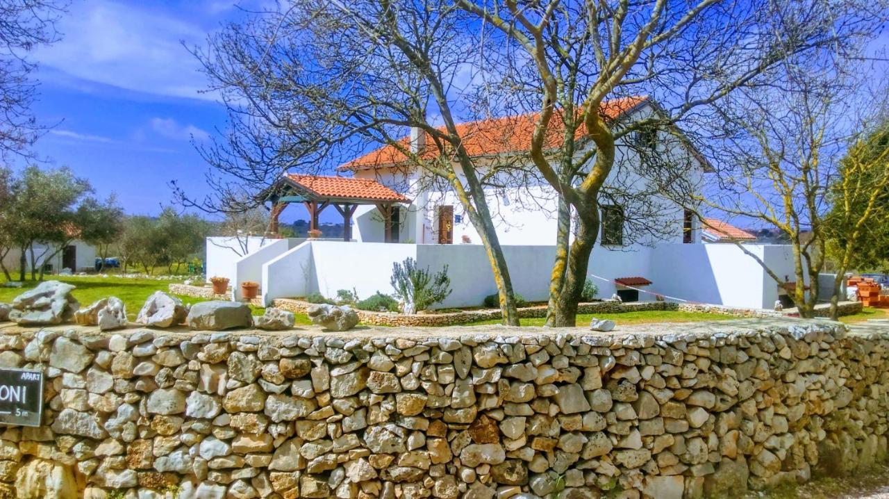 Вілла House Soni - 800 M From The Sea Ровінь Екстер'єр фото
